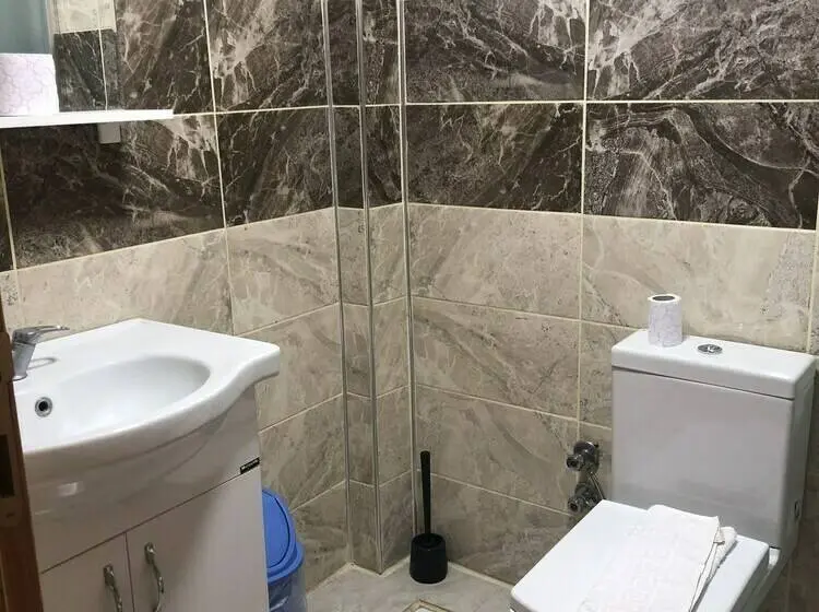 エコノミールーム, Banaz Eren Otel