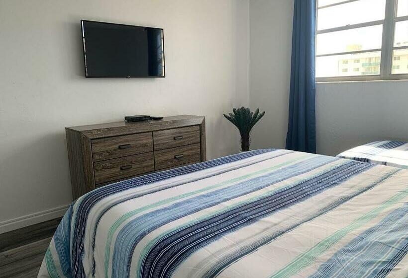 شقة غرفة نوم واحدة مزودة بشُرفة, Beach Apartment At Condo