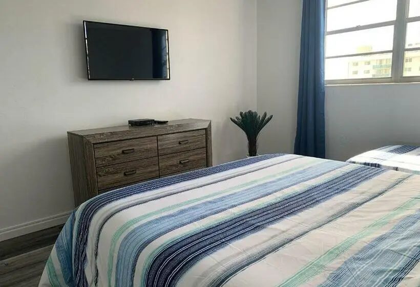 バルコニー付き１ベッドルームアパートメント, Beach Apartment At Condo