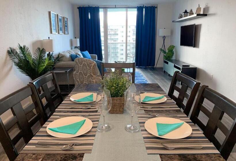 شقة غرفة نوم واحدة مزودة بشُرفة, Beach Apartment At Condo