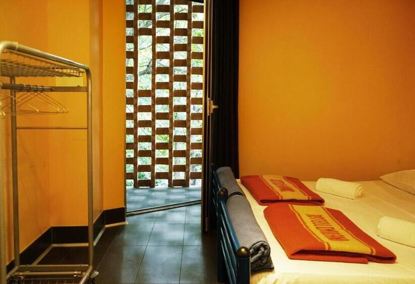 اتاق استاندارد, Hi! Ostello Milano