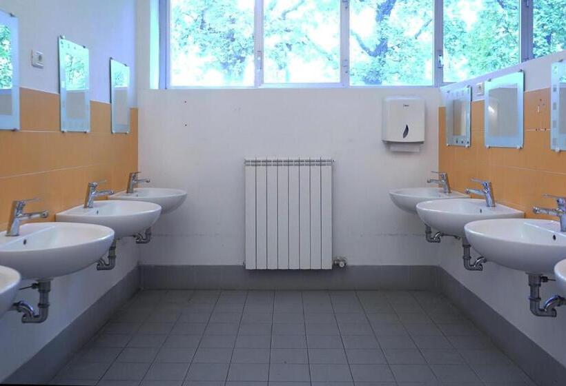 تختخواب در اتاق مشترک, Hi! Ostello Milano