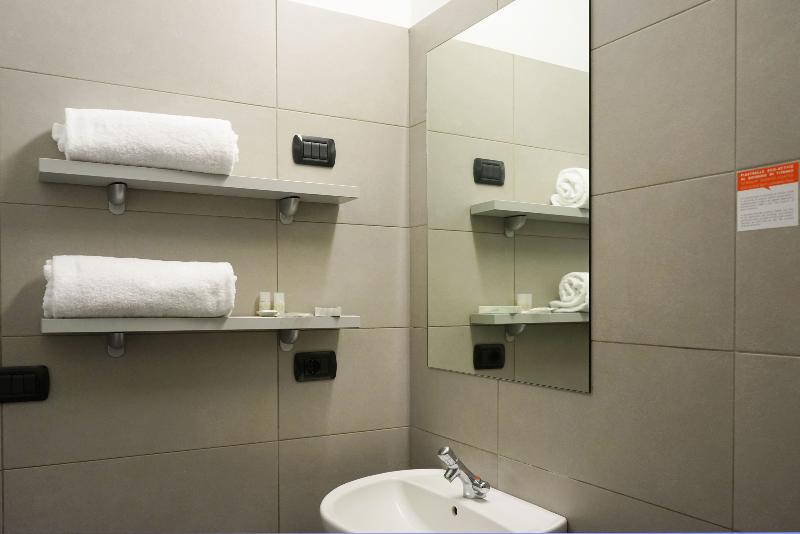 اتاق استاندارد, Hi! Ostello Milano