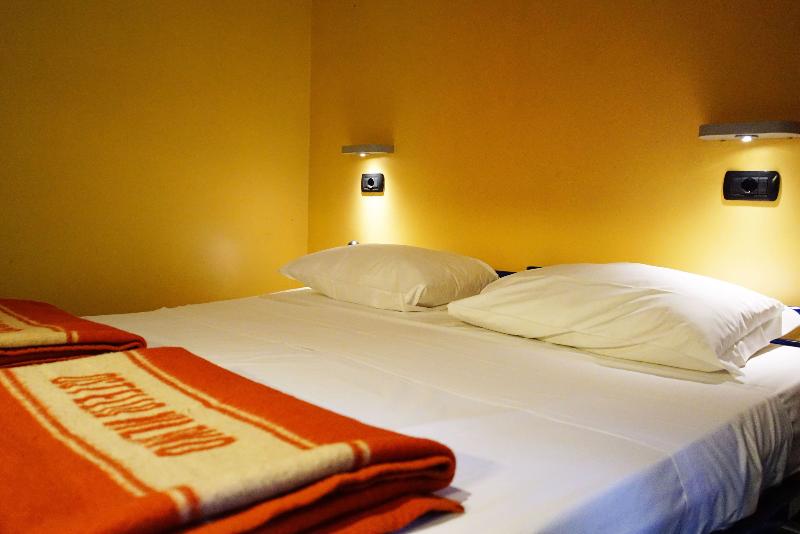 اتاق خانوادگی, Hi! Ostello Milano