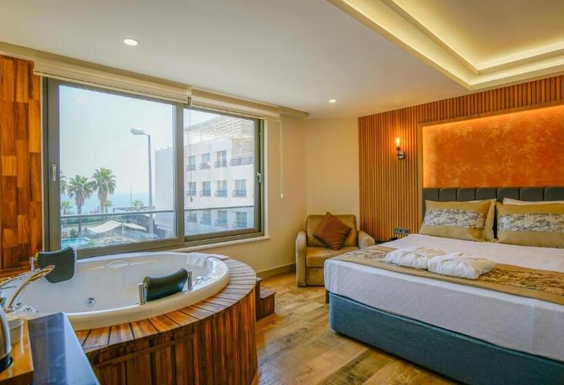 Deluxe Suite Sea View, Green Beyza Suites