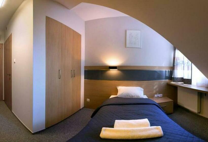 Одноместный Номер Basic, Karo