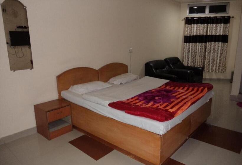 חדר סטנדרט, Lamlyn