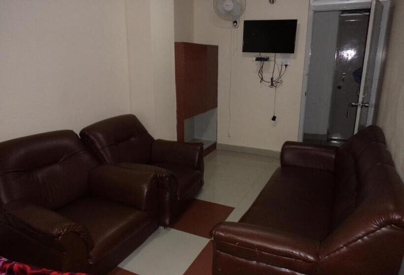 חדר סטנדרט, Lamlyn