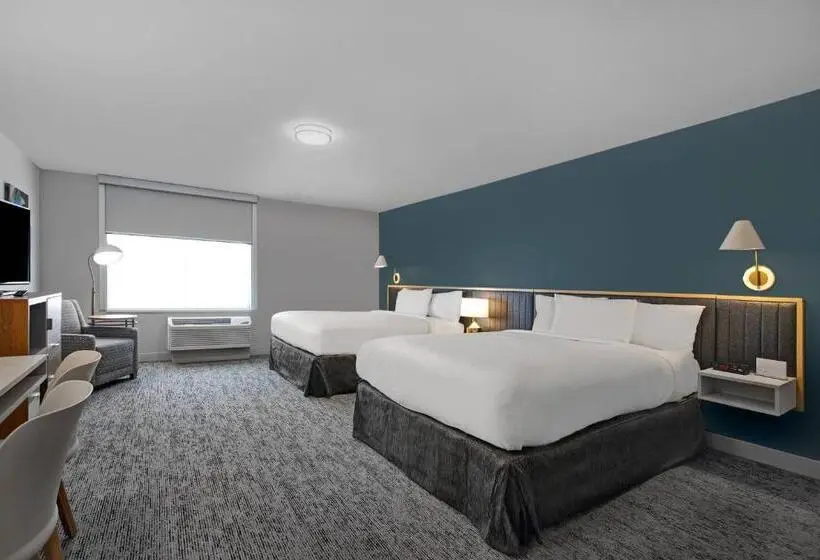 Standard-studio, Towneplace Suites By Marriott Phoenix Glendale Sports & Entertainment District