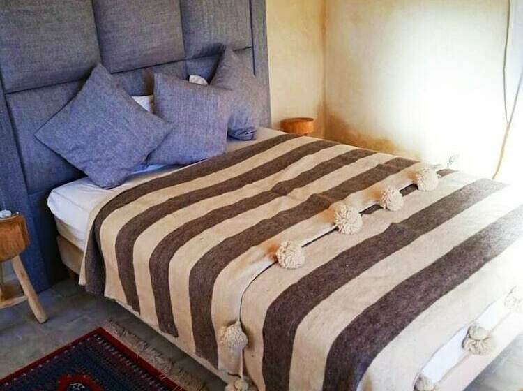 اتاق راحتی, Auberge Le Petit Jardin