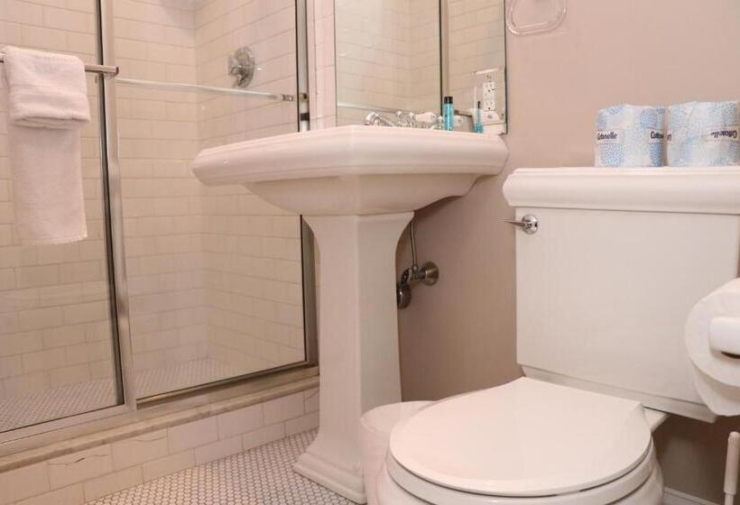 חדר סטודיו סטנדרד, Stylish Downtown Studio In The Southend, C.ave #31