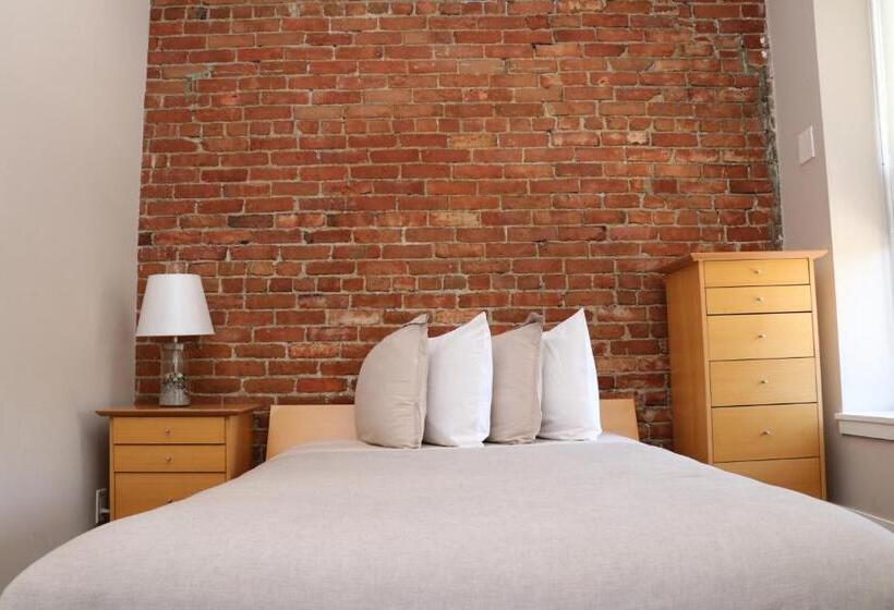 חדר סטודיו סטנדרד, Stylish Downtown Studio In The Southend, C.ave #31