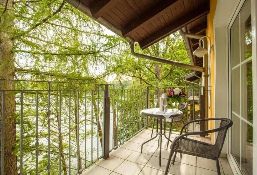 スイート, Waldsee Hotel Am Wirchensee
