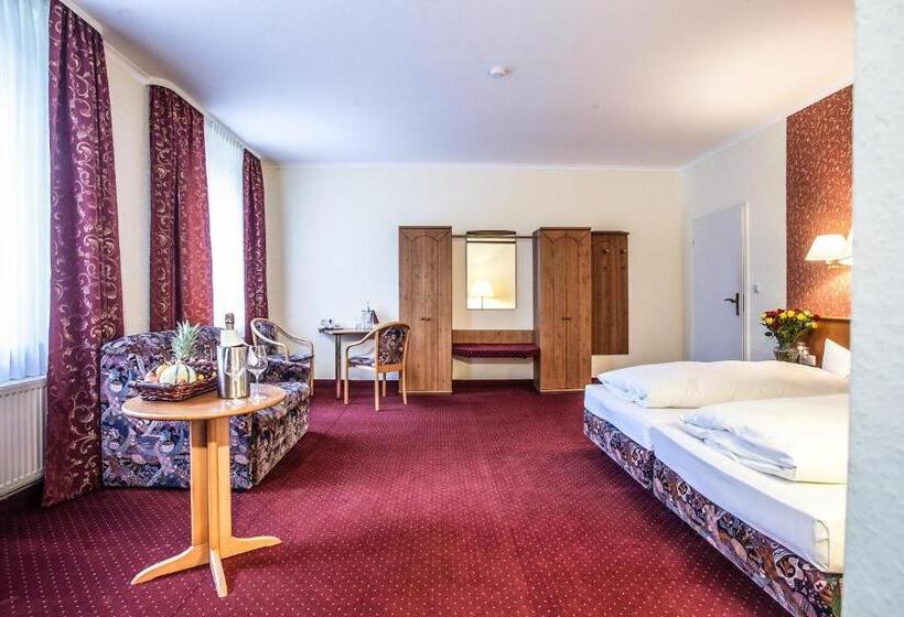 Номер Стандарт с Балконом, Waldsee Hotel Am Wirchensee