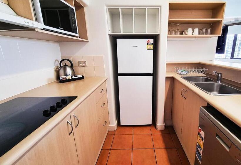 带3个卧室的公寓, Tiki Hotel Apartments Surfers Paradise