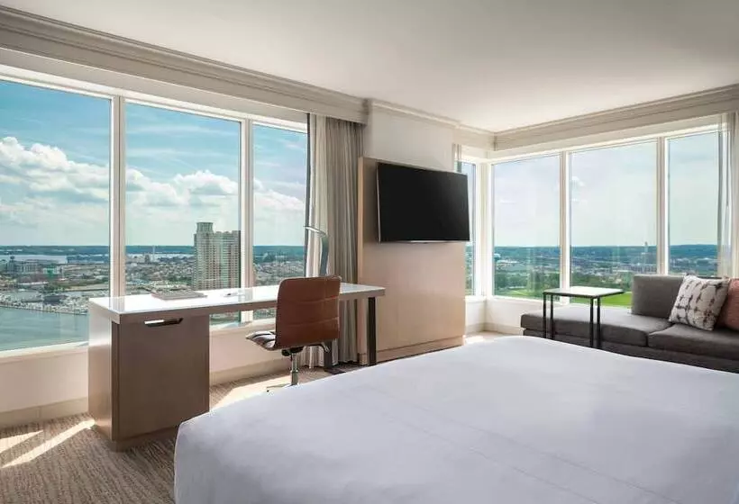 景色の見えるダブルベッドスタンダードルーム, Baltimore Marriott Waterfront