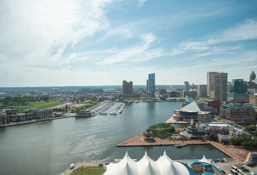 غرفه قياسيه سريرين مزدوجين, Baltimore Marriott Waterfront