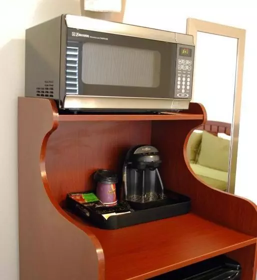 اتاق استاندارد, Bella Capri Inn And Suites