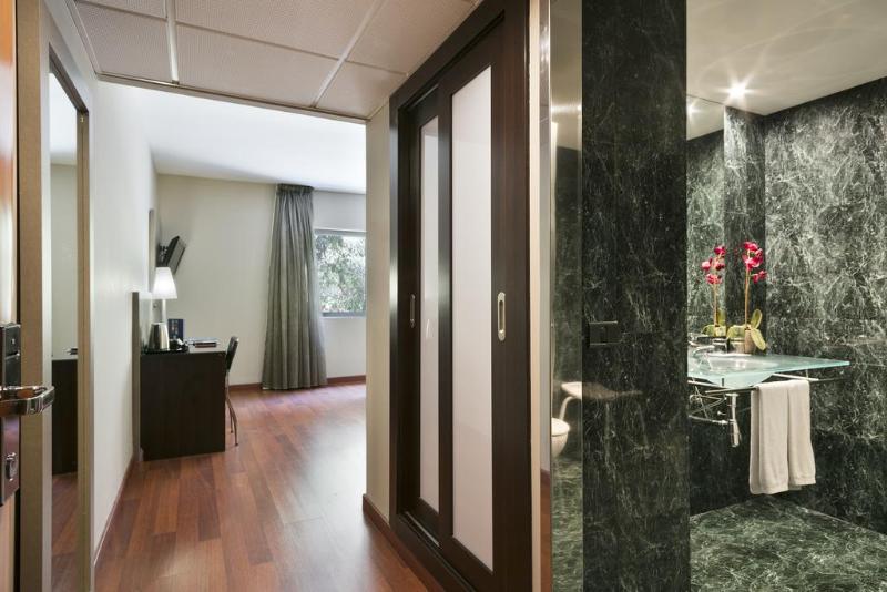 标准间, Clarion Pointe Marshall