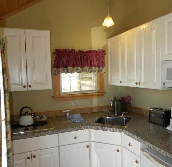 كابينة سوبيريور, Colonial Gables Oceanfront Village