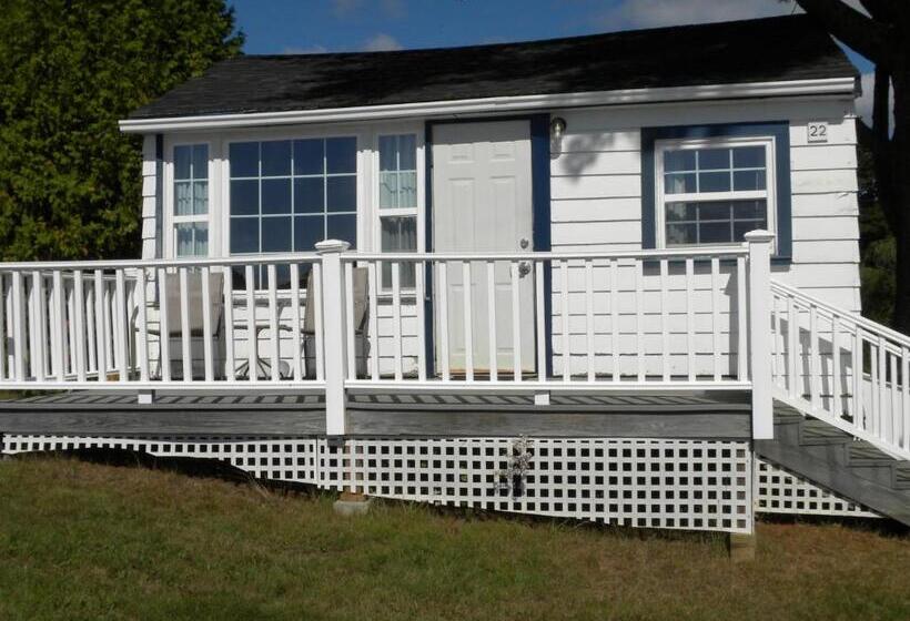 수피리어 코티지, Colonial Gables Oceanfront Village
