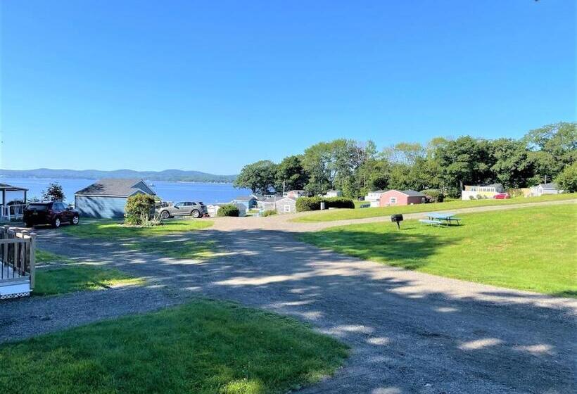 كابينة سوبيريور, Colonial Gables Oceanfront Village