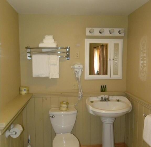 كابينة سوبيريور, Colonial Gables Oceanfront Village