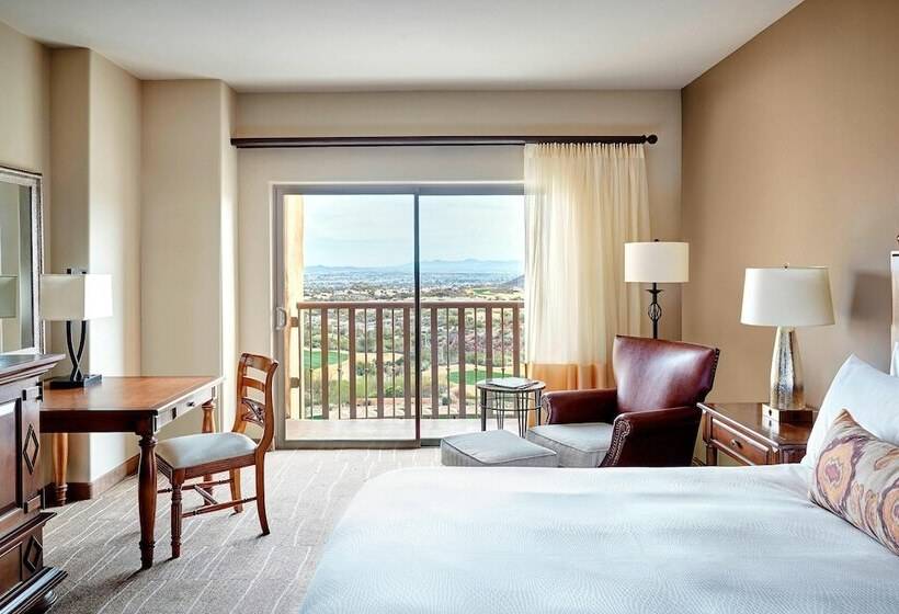 חדר סטנדרט עם מיטה זוגית ונוף למגרש גולף, Jw Marriott Tucson Starr Pass Resort