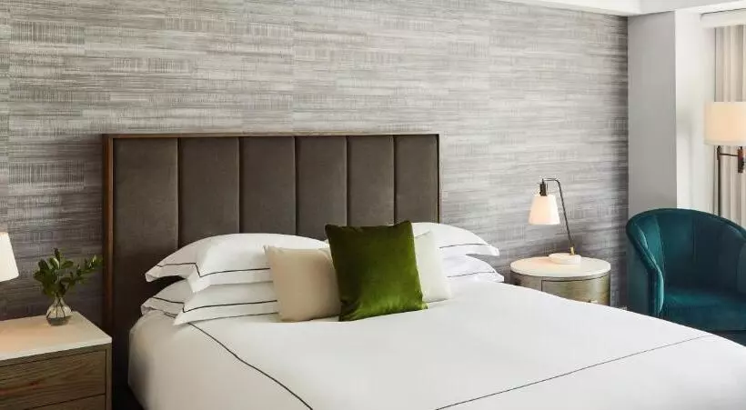 キングサイズベッドのスタンダードルーム, Kimpton Marlowe, An Ihg