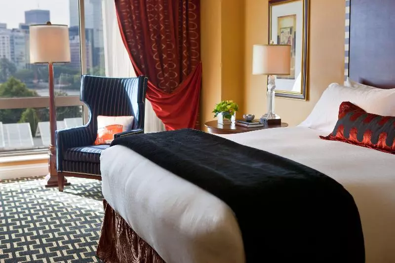 キングサイズベッドのデラックスルーム, Kimpton Marlowe, An Ihg