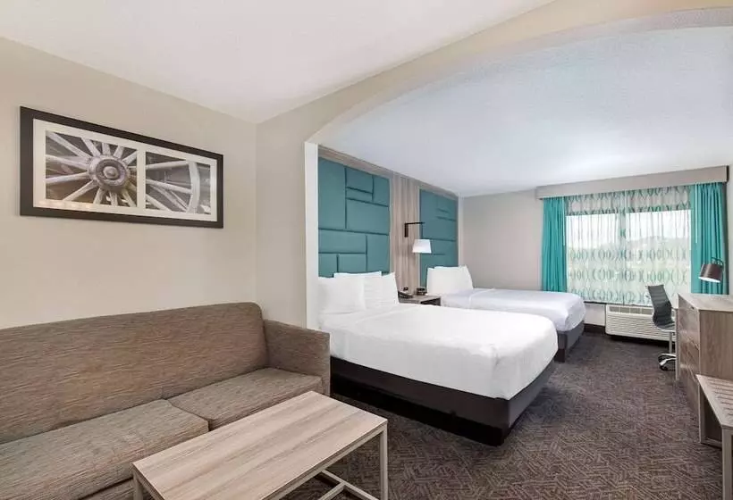 デラックスルーム, La Quinta Inn By Wyndham Pigeon Forgedollywood