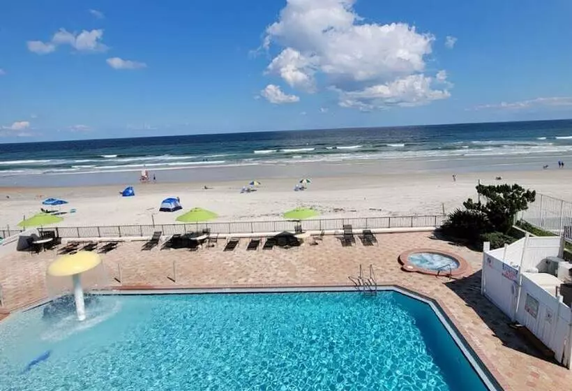 ２ダブルベッドのスタンダードルーム, La Quinta By Wyndham Oceanfront Daytona Beach