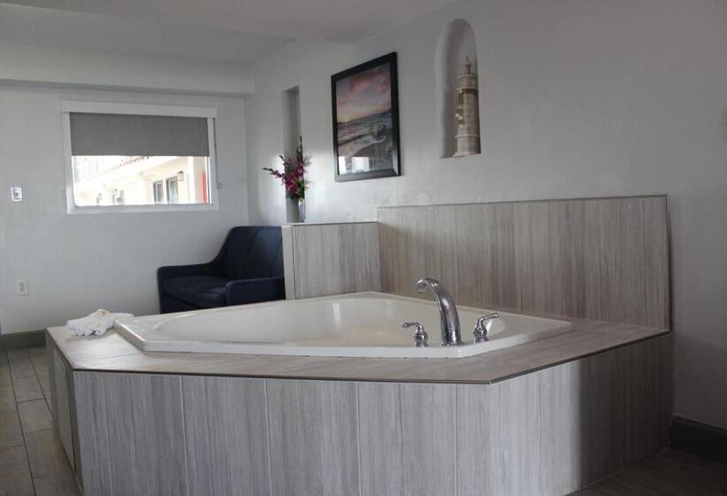 جناح سرير كينج, La Quinta By Wyndham Oceanfront Daytona Beach