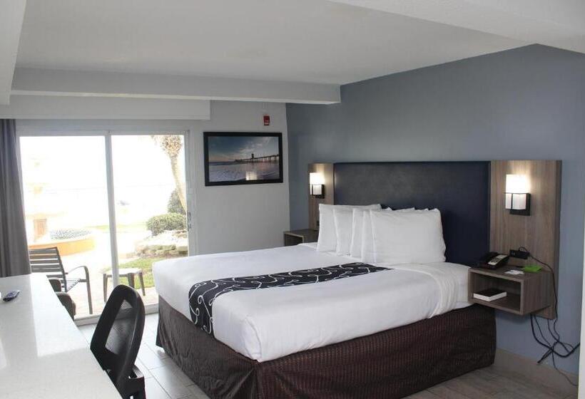 جناح سرير كينج, La Quinta By Wyndham Oceanfront Daytona Beach
