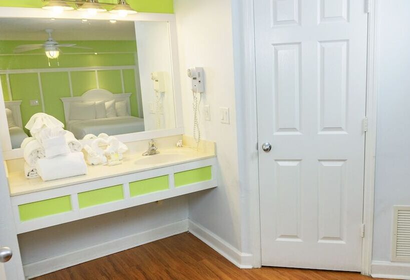 جناح ديلوكس, The Lighthouse Resort Inn & Suites