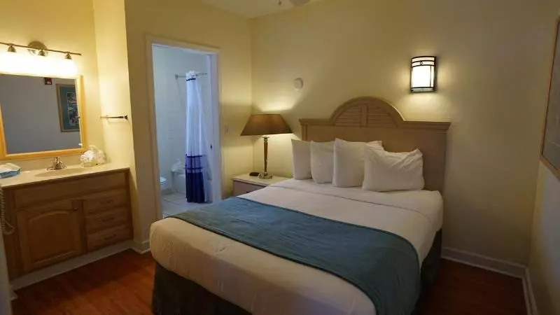 キングサイズベッドのスイートルーム, The Lighthouse Resort Inn & Suites