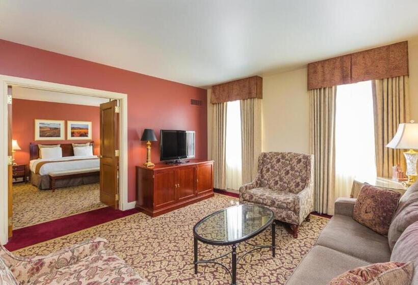 جناح ديلوكس, Marcus Whitman Hotel And Conference Center