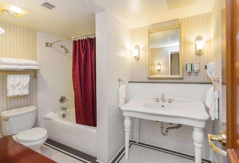 수피리어 스위트, Marcus Whitman Hotel And Conference Center