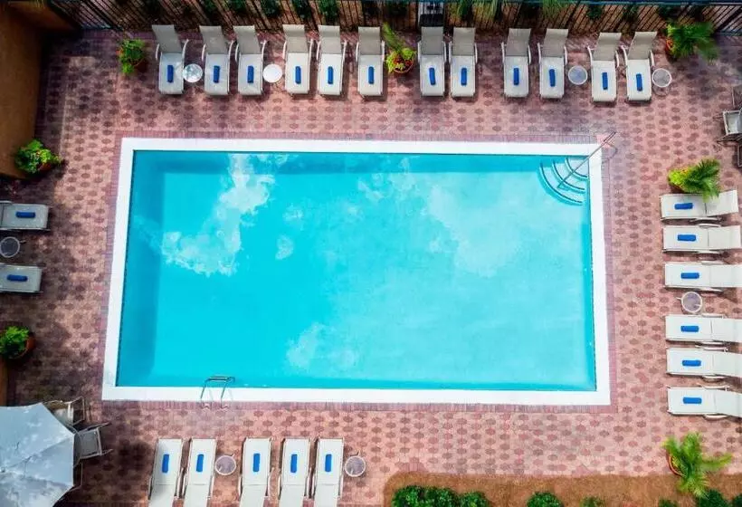 ダブルベッドスタンダードルーム, Marriott Savannah Riverfront