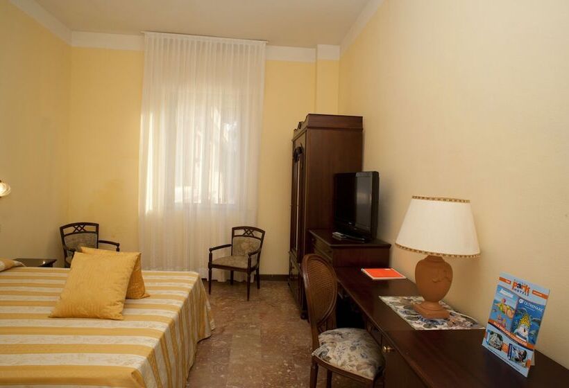اتاق استاندارد سه نفره, Milano Helvetia