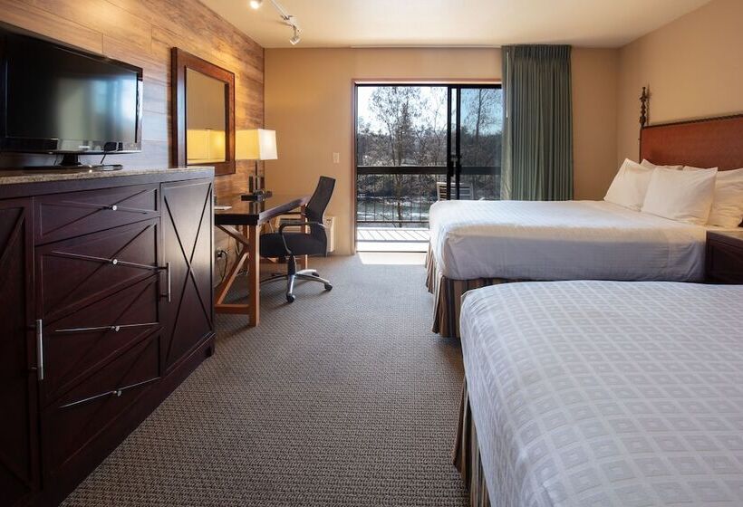 חדר דלוקס, Riverside Inn