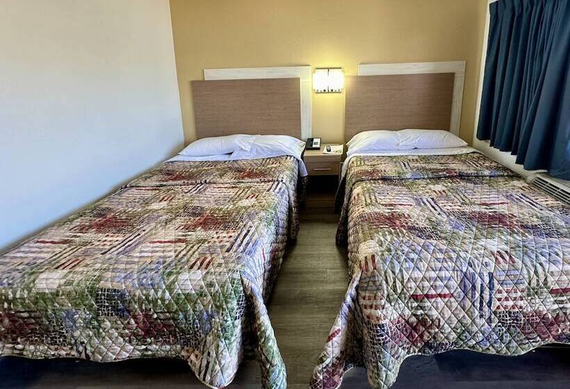 غرفه قياسيه سريرين مزدوجين, Royal Inn And Suites Charlotte Airport