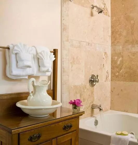プレミアムルーム, St. Francis Inn   Saint Augustine