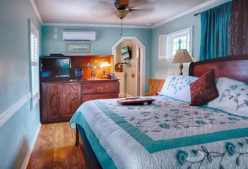 キングサイズベッドのスタンダードルーム, St. Francis Inn   Saint Augustine
