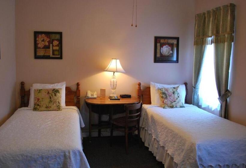 غرفة قياسية, The Inn On Third