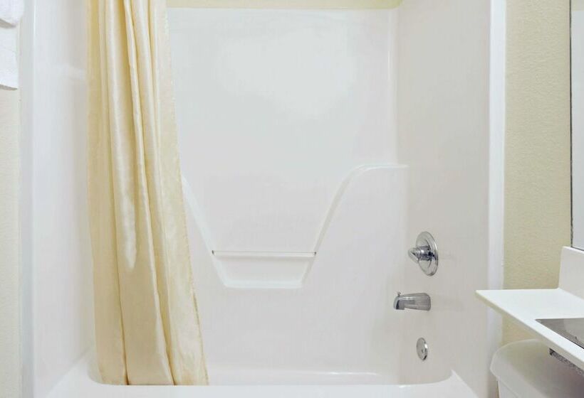 جناح, Microtel Inn & Suites By Wyndham Brandon