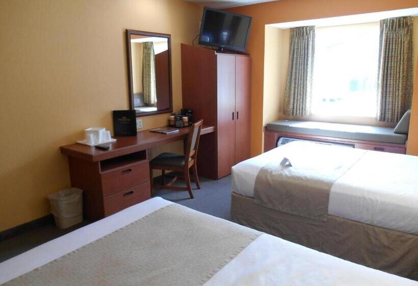Номер Стандарт, Microtel Inn & Suites By Wyndham Cherokee