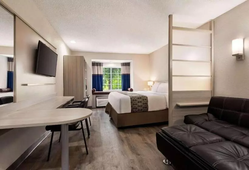 キングサイズベッドのスイートルーム, Microtel Inn & Suites By Wyndham Florence/cincinnati Airpo