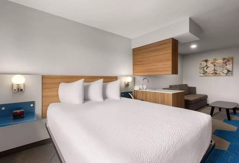 スイート, Microtel Inn And Suites Independence