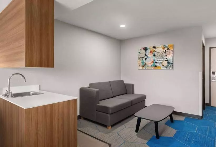 スイート, Microtel Inn And Suites Independence